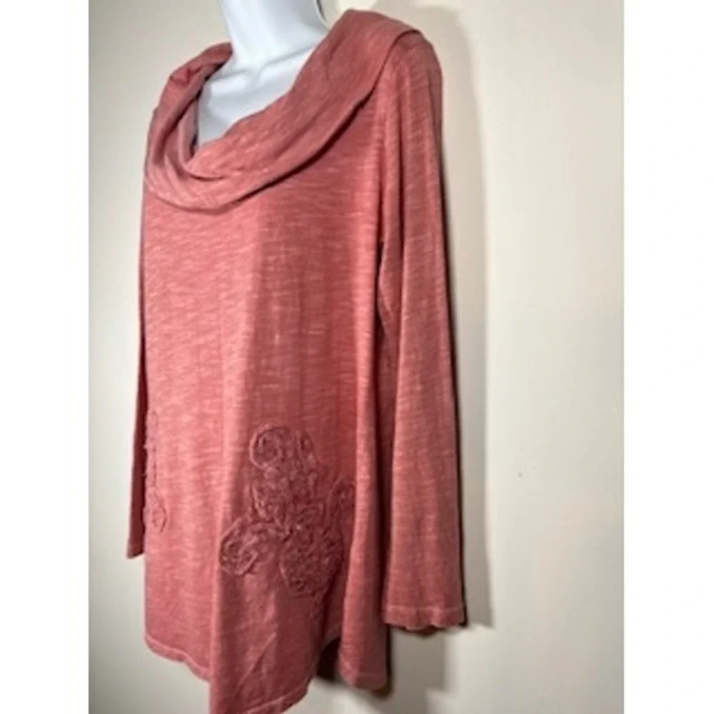 Soft Surroundings Top Medium Pink Cowl Neck Slub Knit Floral Embroidery Boho - Picture 3 of 8
